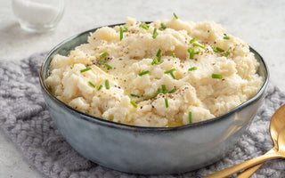 Try Herbal Magic's Garlic Cauliflower Mashed Recipe as an alternative to the classic Garlic Mashed Potatoes this year!